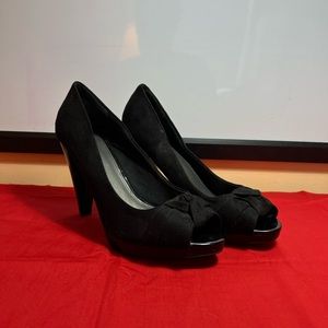 11W Fioni Sueded Black Knotted Pumps with 4” Heel
